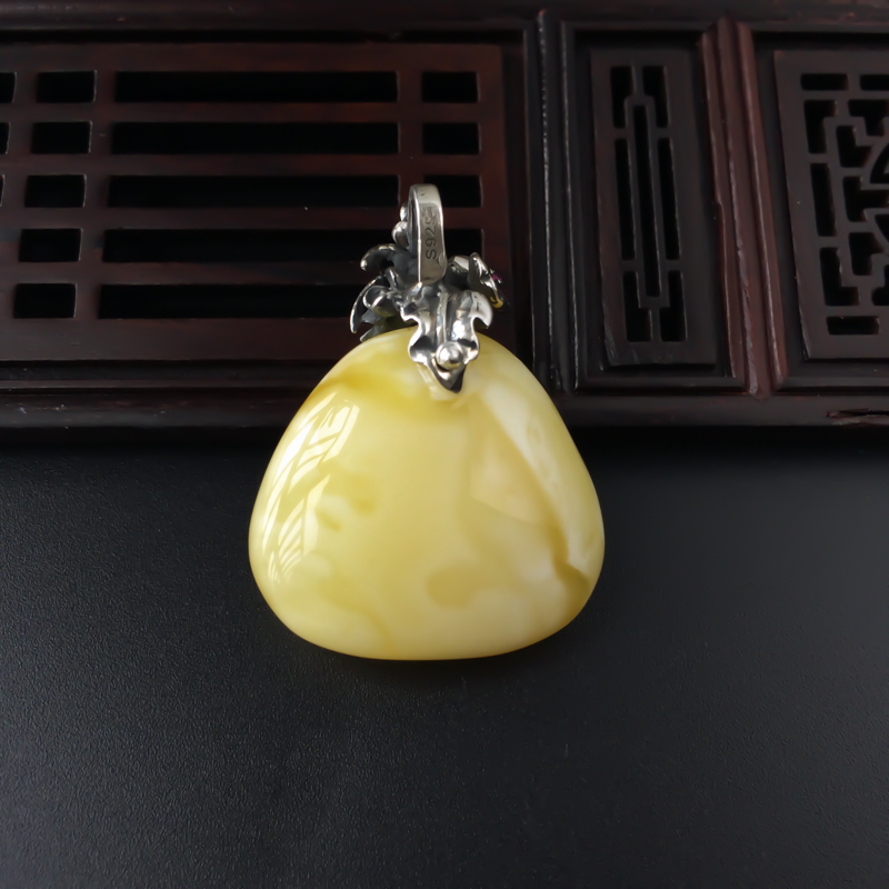 白花蜜随形吊坠 - 红掌柜