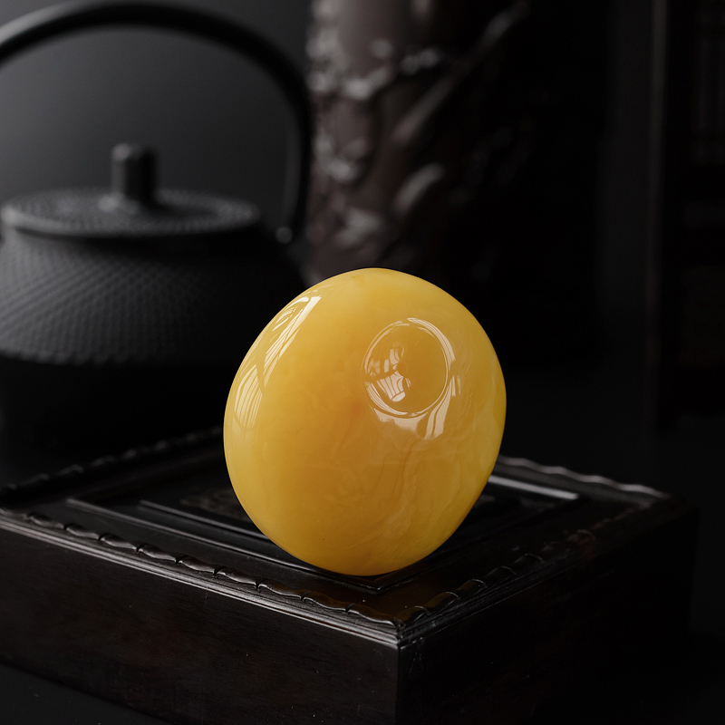 鸡油黄平安扣蜜蜡吊坠 - 红掌柜