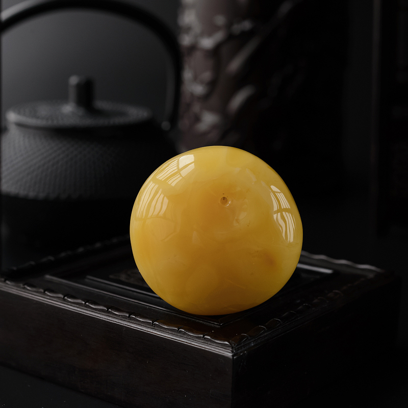 波罗的海天然满蜜鸡油黄平安扣吊坠 - 红掌柜