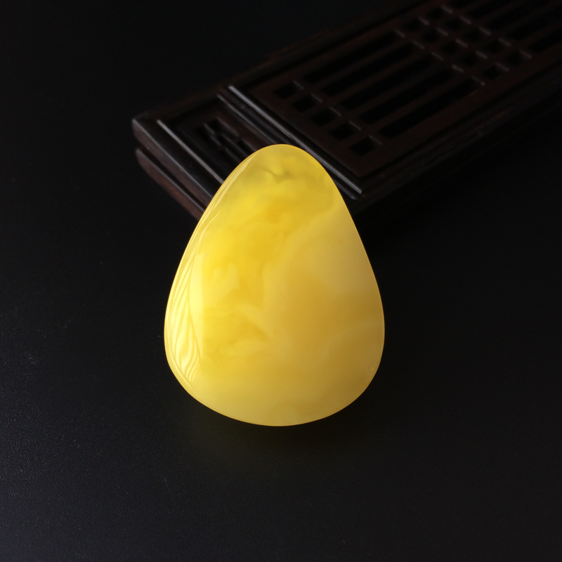 波罗的海蜜蜡挂坠-红掌柜