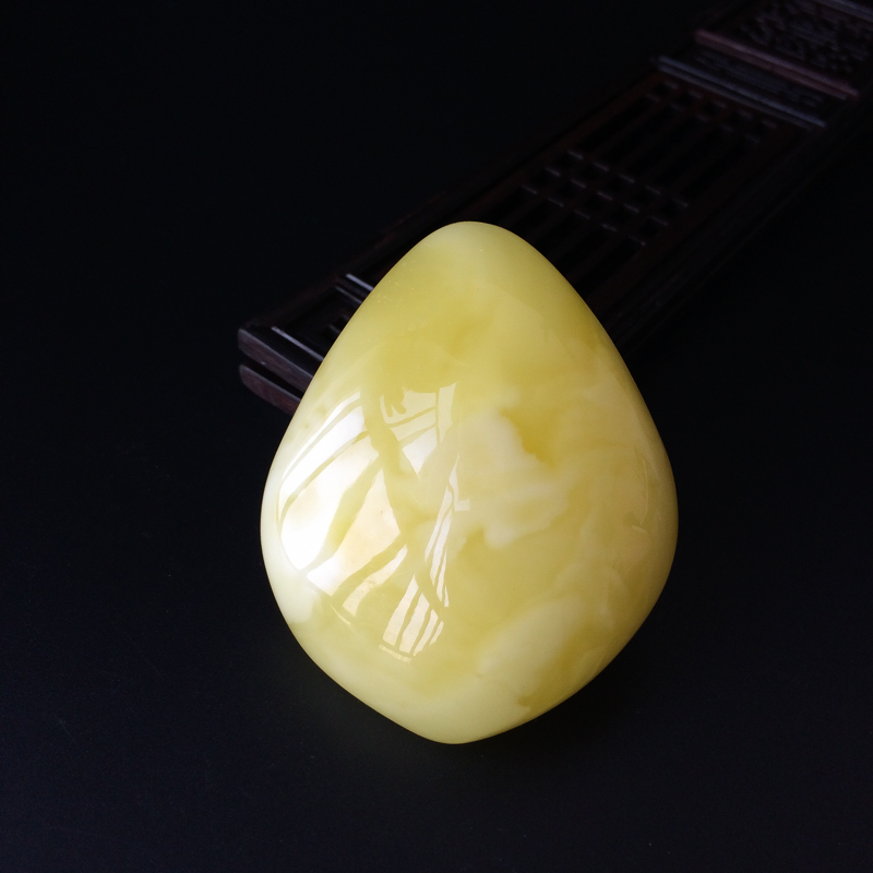 白花蜜随形吊坠-红掌柜