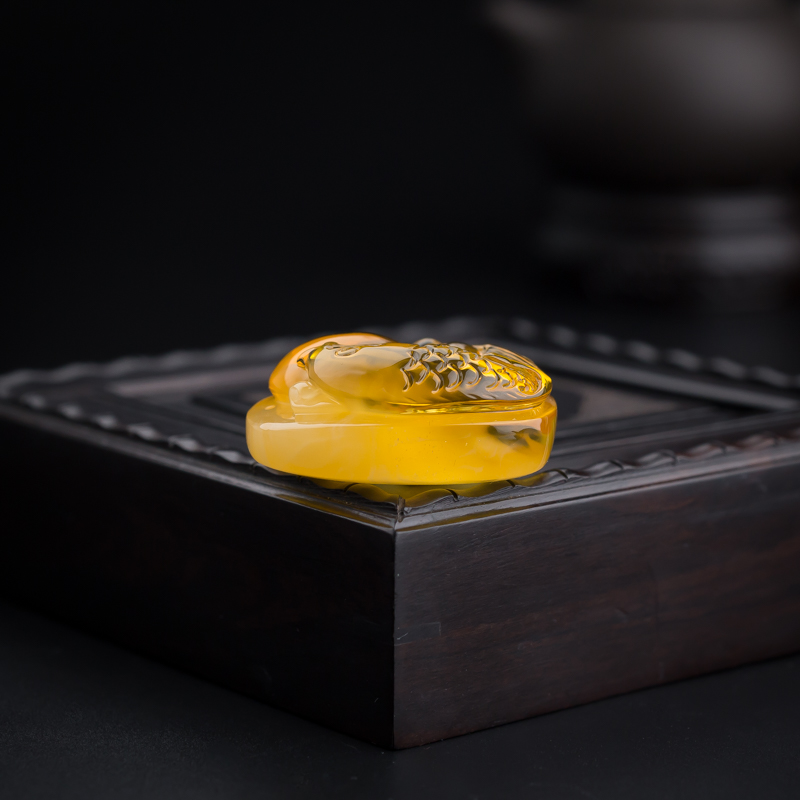 鸡油黄蜜蜡鱼吊坠-红掌柜