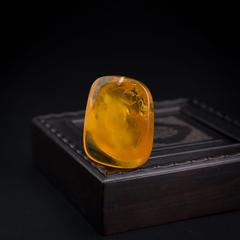 天然金绞蜜蜜蜡钱袋吊坠-红掌柜