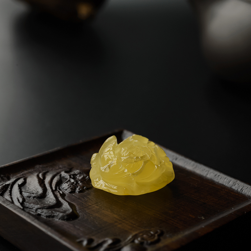波罗的海天然金包蜜蜜蜡牡丹吊坠-红掌柜