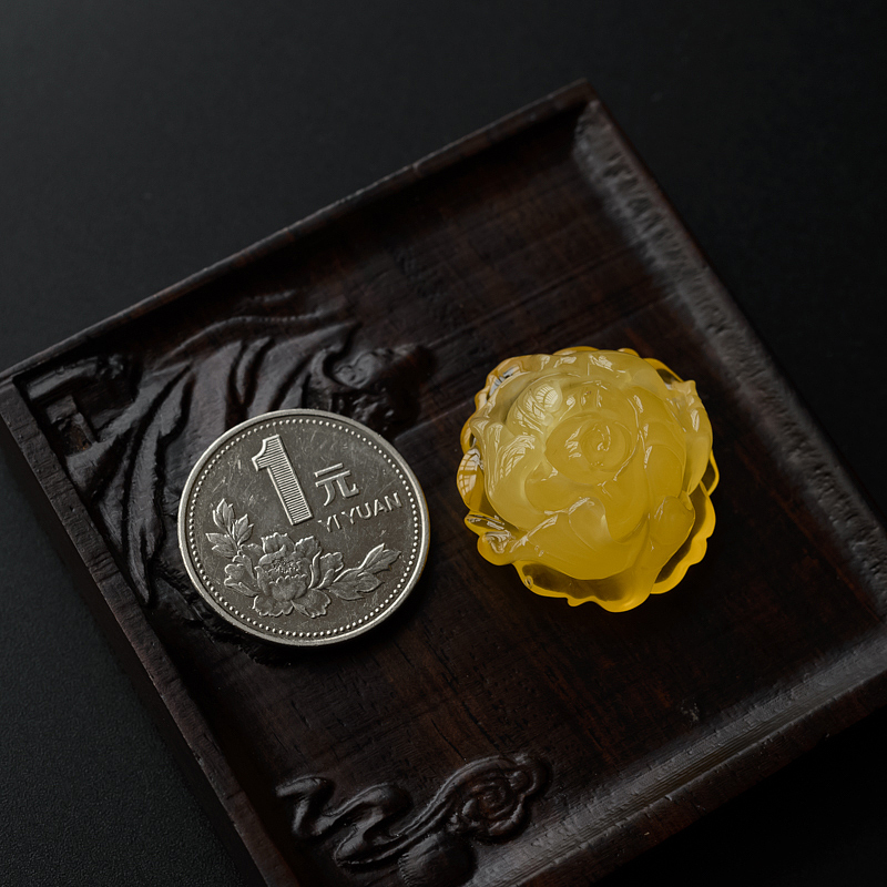 金包蜜鸡油黄蜜蜡牡丹吊坠-红掌柜