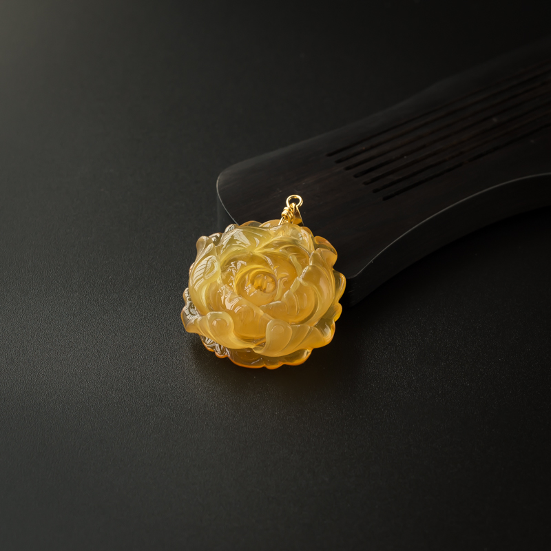 蜜蜡牡丹吊坠-红掌柜