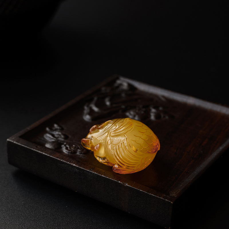 波罗的海天然金包蜜吊坠 - 红掌柜