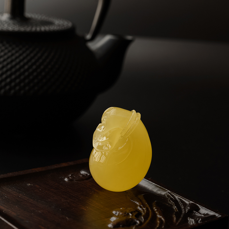 波罗的海天然柠檬黄蜜蜡钱袋吊坠 - 红掌柜