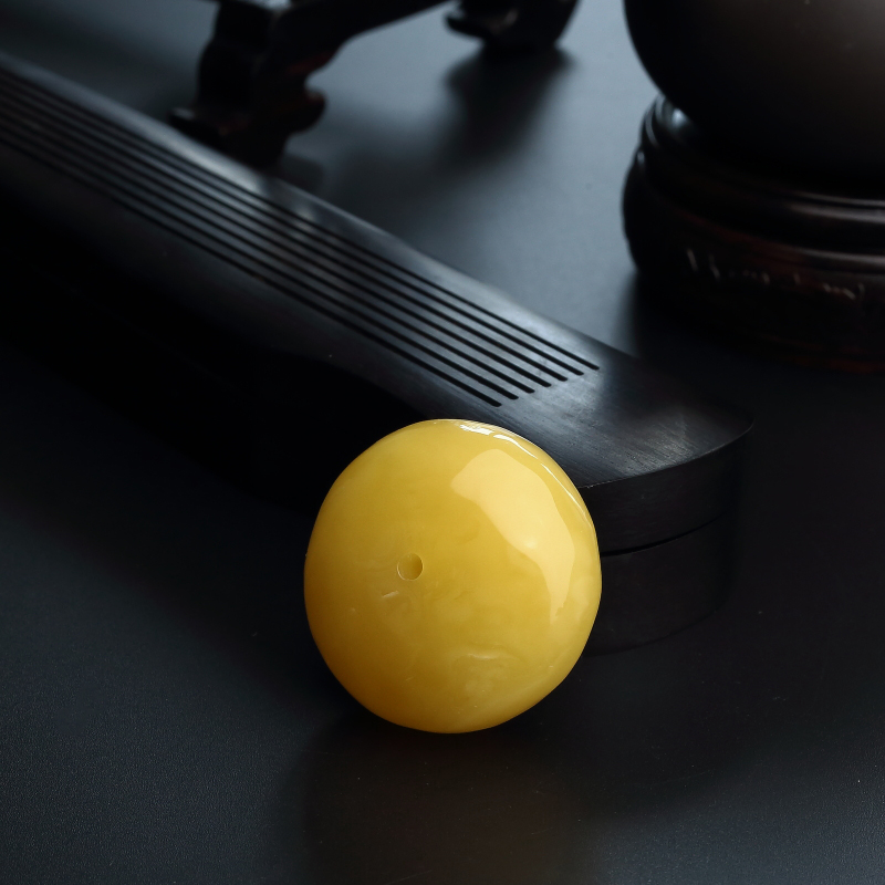 鸡油黄蜜蜡平安扣吊坠 - 红掌柜