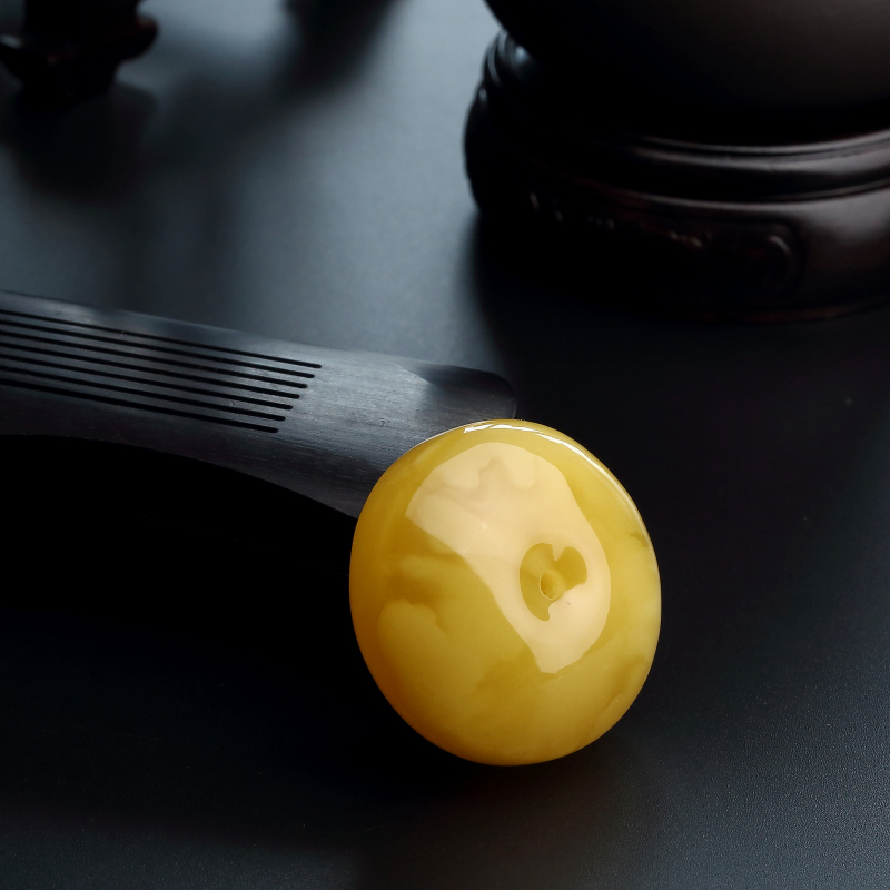 天然满蜜鸡油黄蜜蜡平安扣吊坠 - 红掌柜