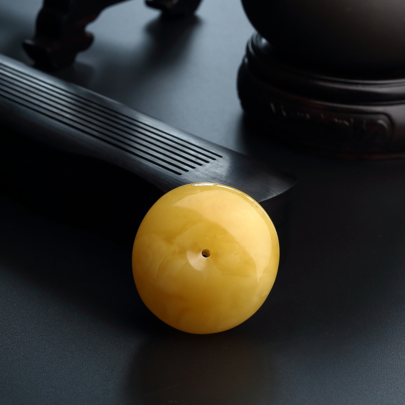 鸡油黄蜜蜡平安扣吊坠 - 红掌柜