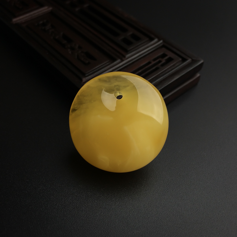 鸡油黄蜜蜡吊坠-红掌柜