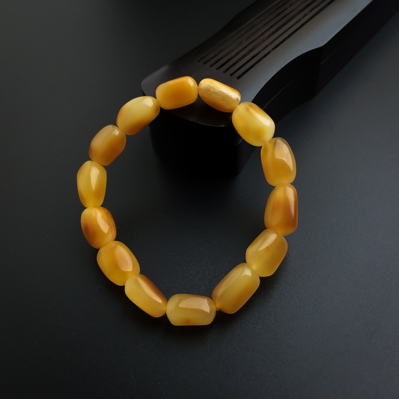 鸡油黄蜜蜡随形手串-红掌柜