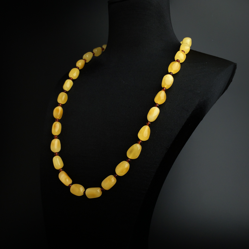 鸡油黄蜜蜡随形项链 - 红掌柜