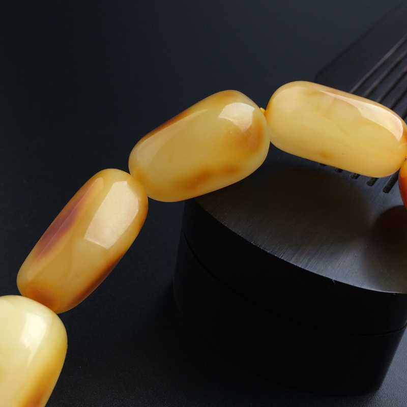 鸡油黄蜜蜡-红掌柜