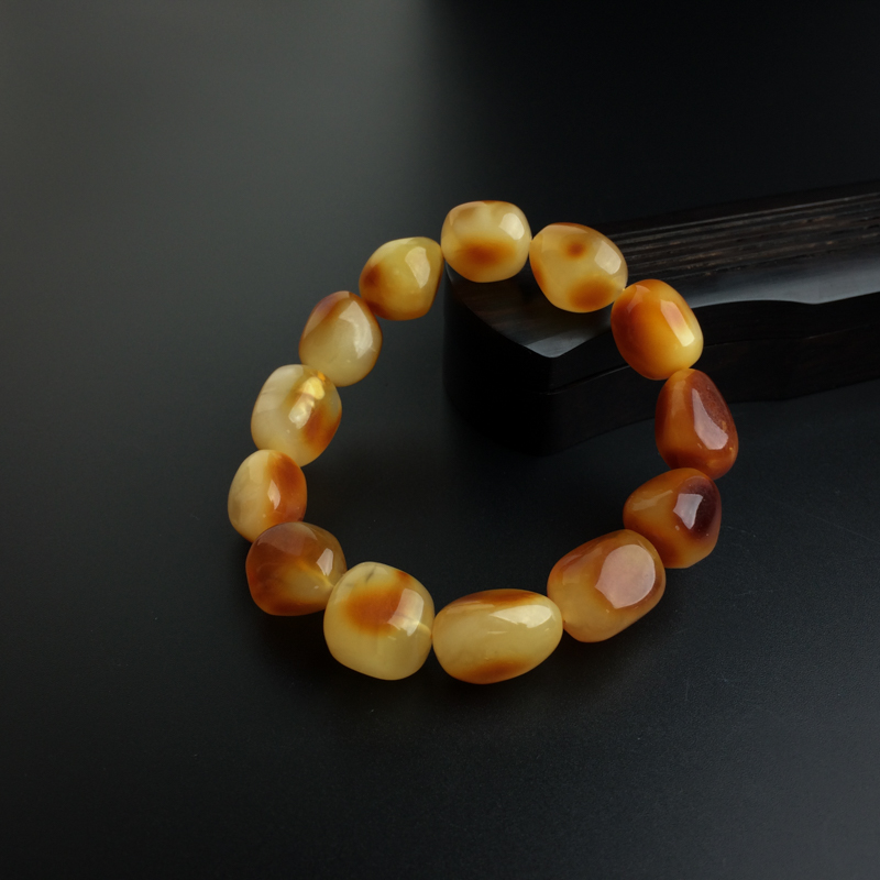 鸡油黄蜜蜡手串-红掌柜