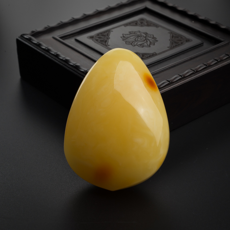 满蜜鸡油黄随形吊坠-红掌柜