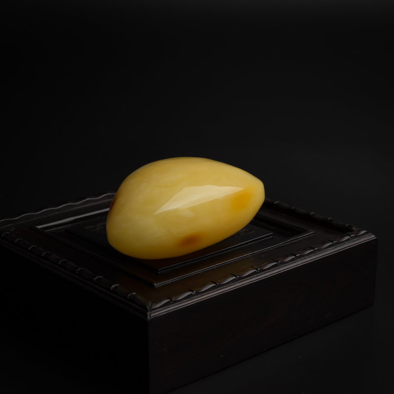 鸡油黄蜜蜡吊坠-红掌柜