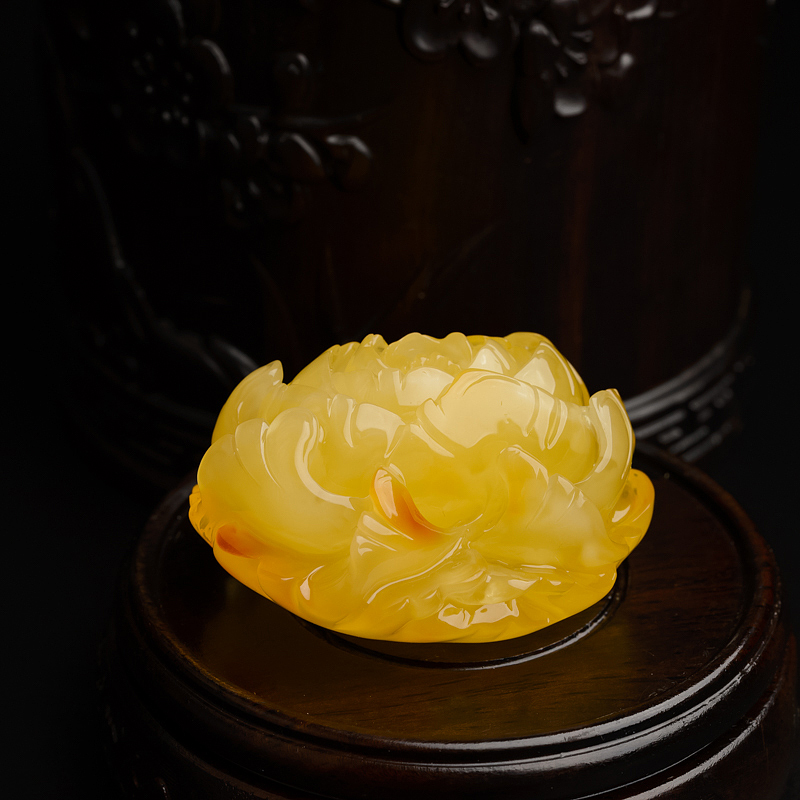 波罗的海天然鸡油黄蜜蜡吊坠-红掌柜