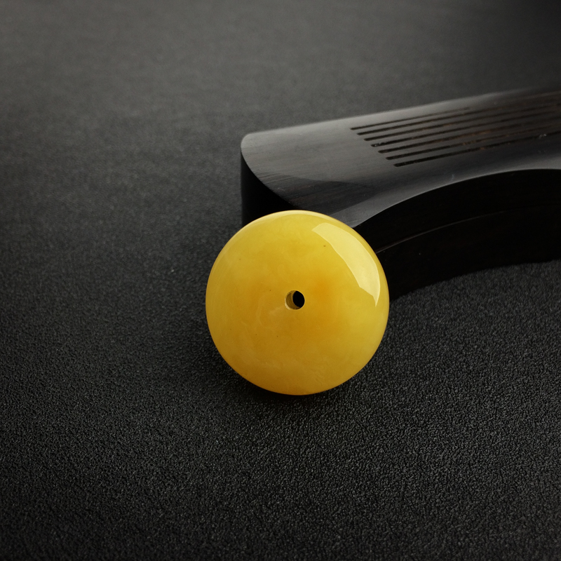 鸡油黄蜜蜡平安扣吊坠 - 红掌柜