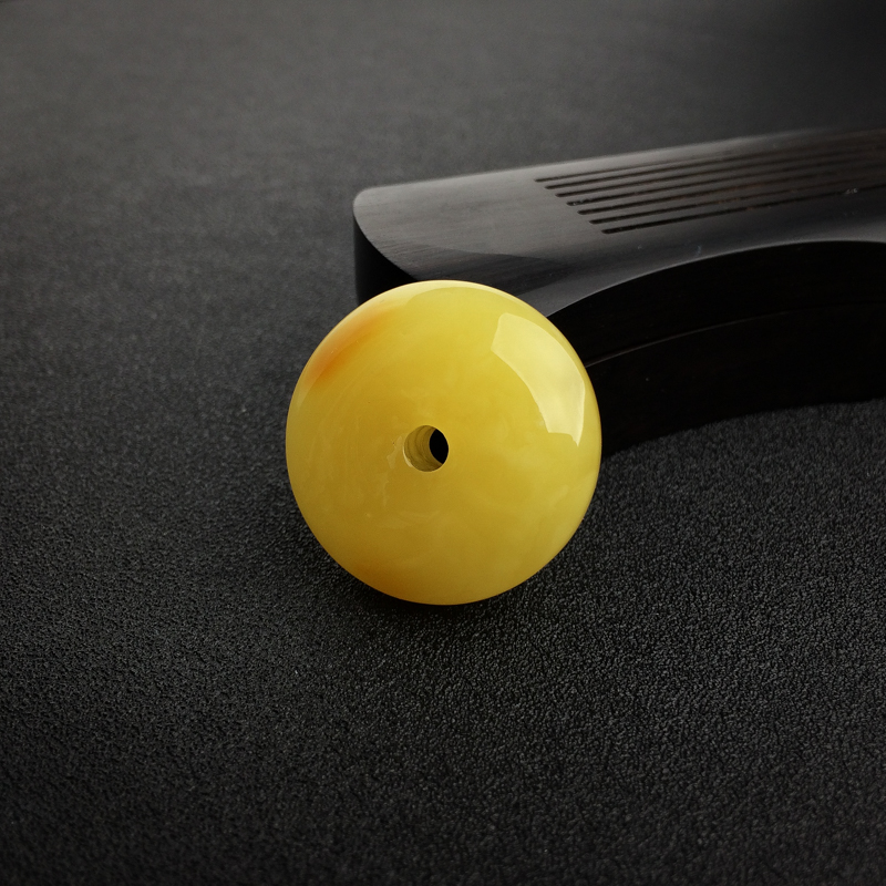 鸡油黄蜜蜡平安扣吊坠 - 红掌柜