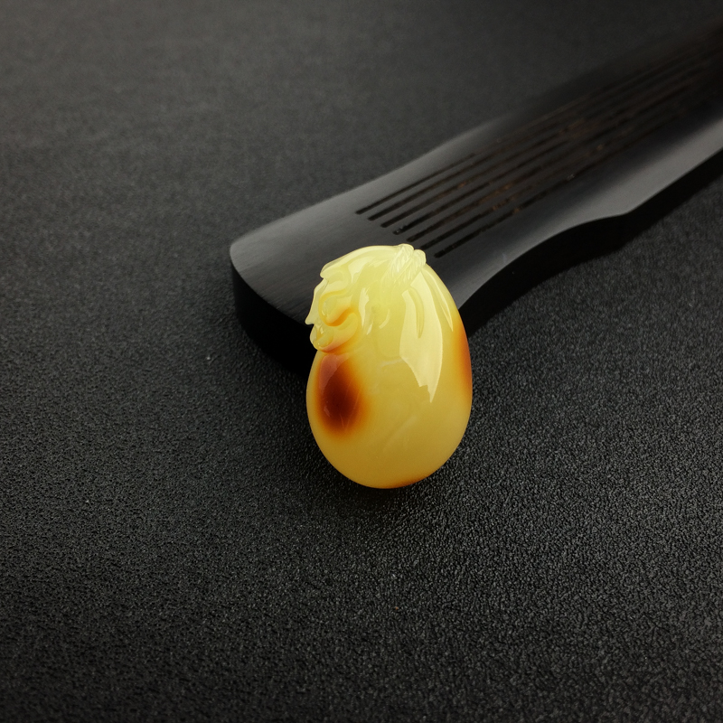 波罗的海天然满蜜鸡油黄蜜蜡钱袋吊坠 - 红掌柜