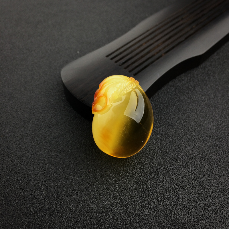 波罗的海天然金包蜜鸡油黄蜜蜡钱袋吊坠 - 红掌柜