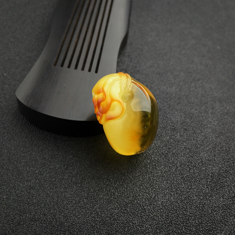 波罗的海金包蜜鸡油黄蜜蜡钱袋吊坠 - 红掌柜