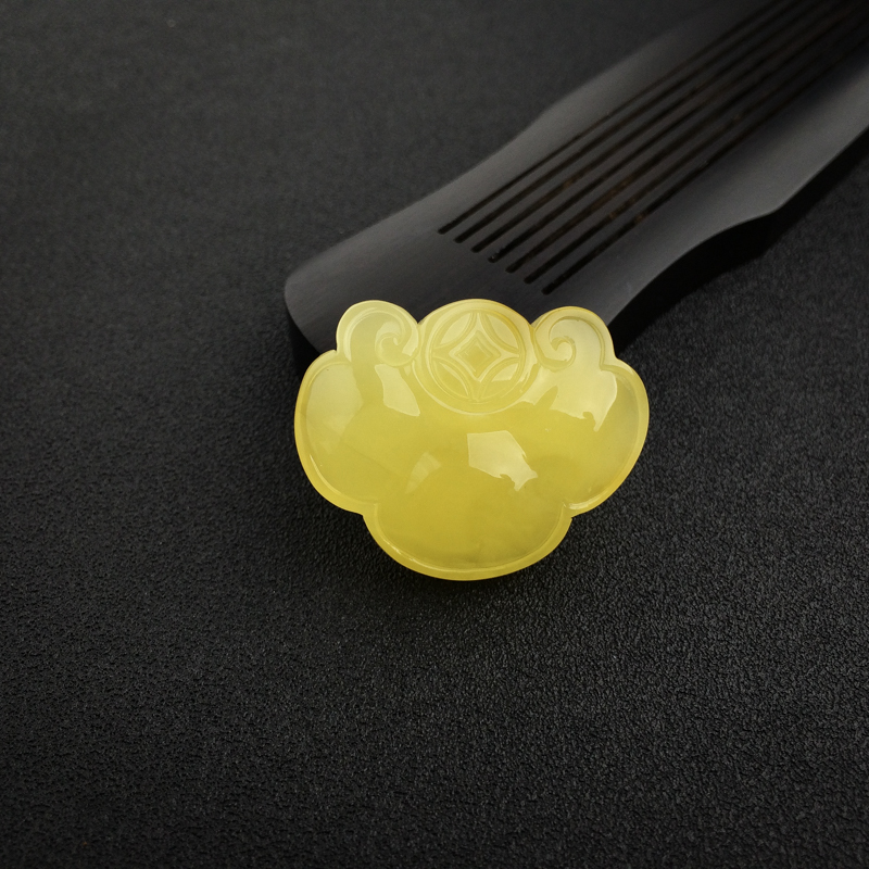 波罗的海天然满蜜蜜蜡如意锁吊坠 - 红掌柜