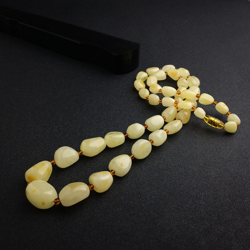 天然白花蜜蜜蜡随形项链 - 红掌柜