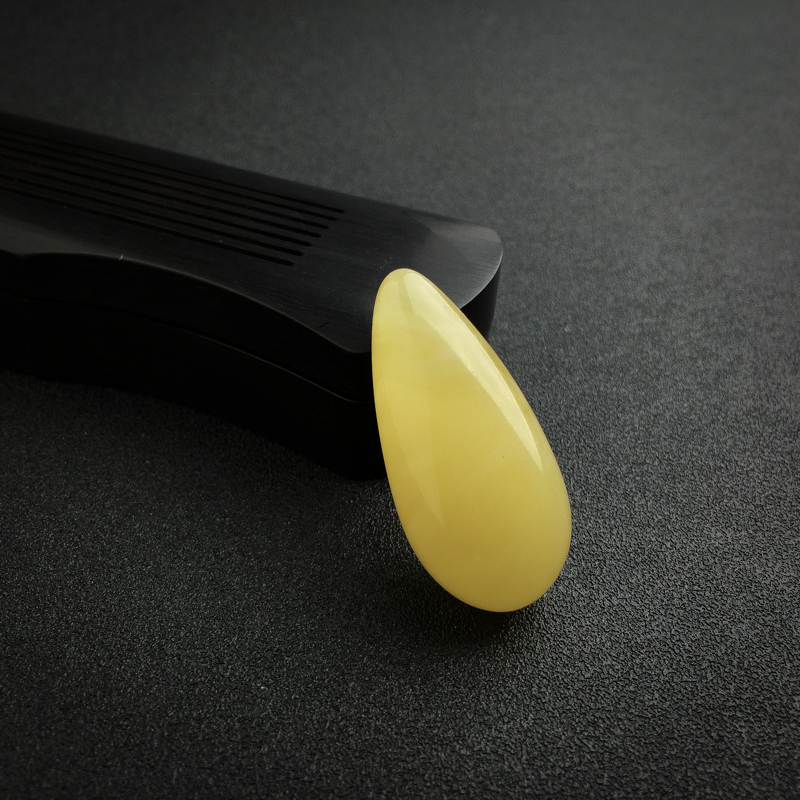 天然鸡油黄蜜蜡随形水滴吊坠 - 红掌柜