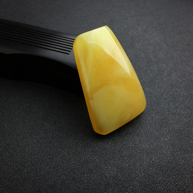 天然金绞蜜鸡油黄蜜蜡无事牌吊坠 - 红掌柜