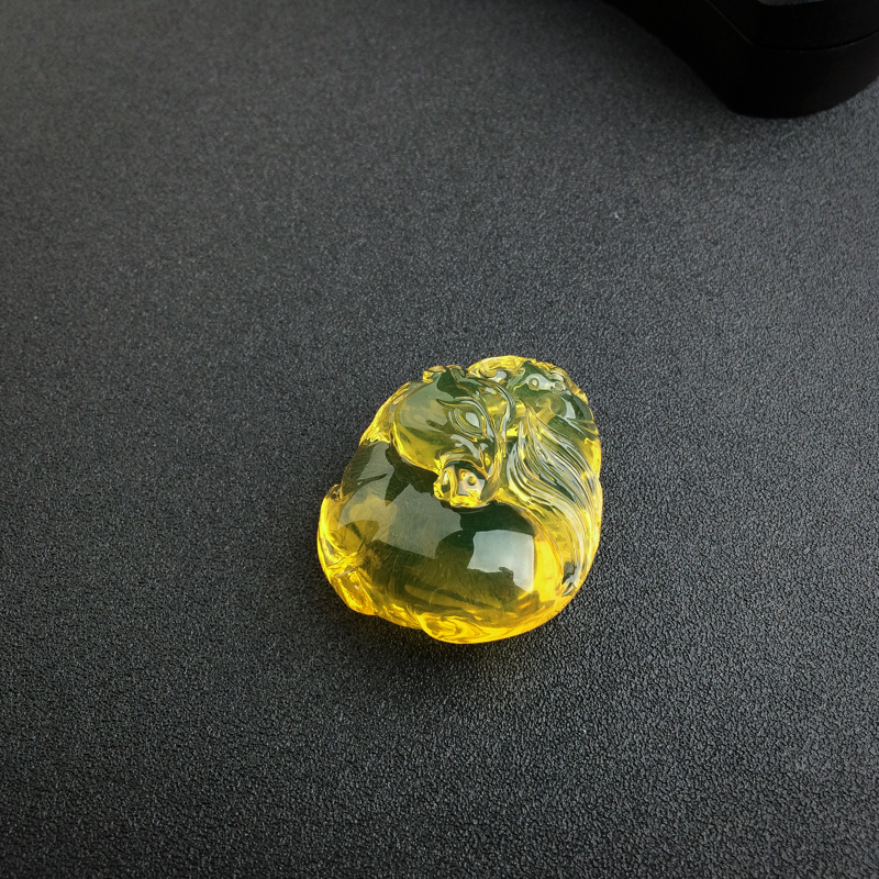 缅甸金珀吊坠 - 红掌柜