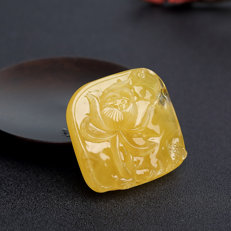 鸡油黄蜜蜡连年有余-红掌柜