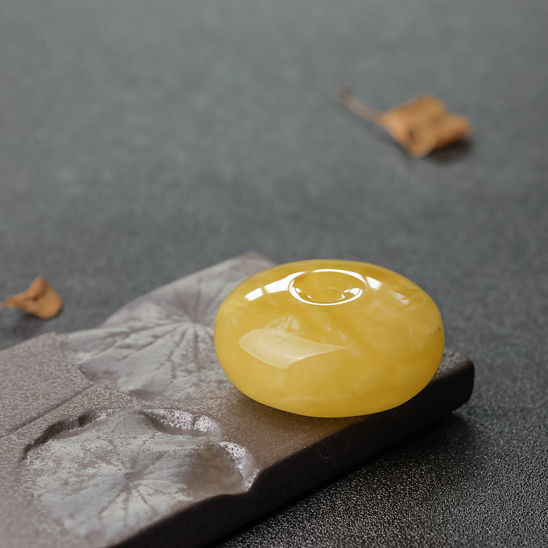 蜜蜡吊坠-红掌柜