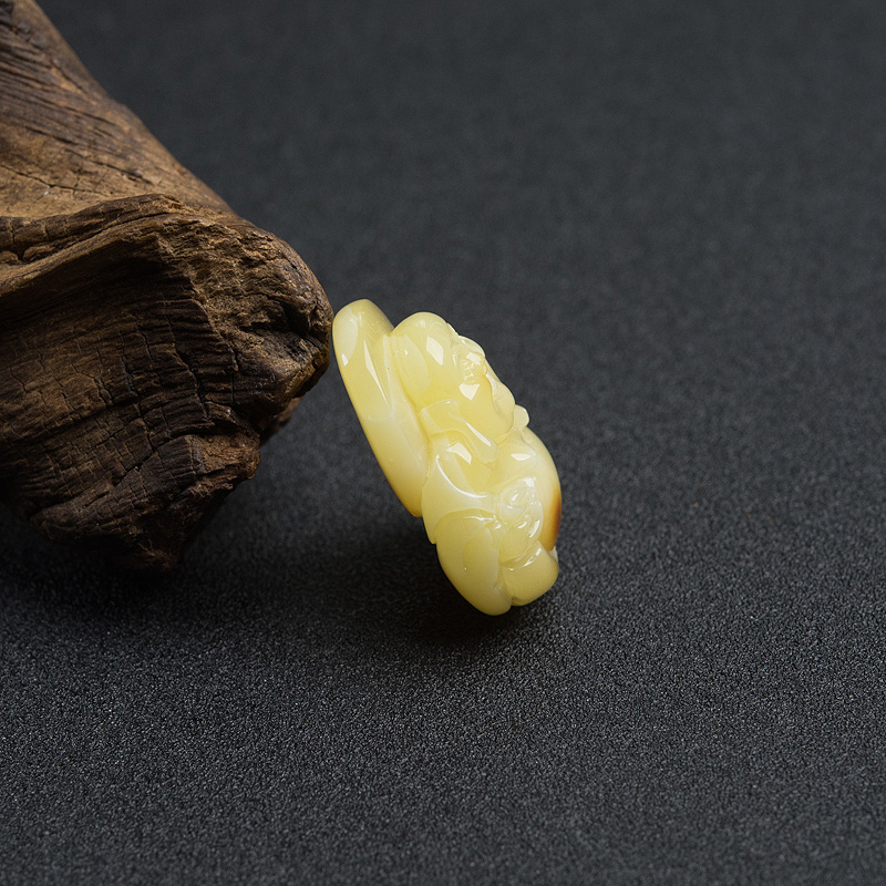 蜜蜡吊坠-红掌柜