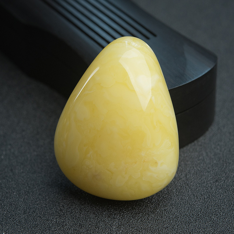 鸡油黄蜜蜡吊坠-红掌柜