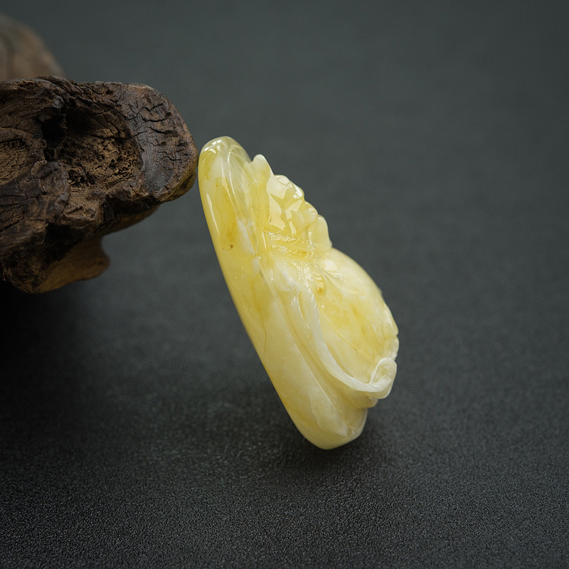 蜜蜡吊坠-红掌柜