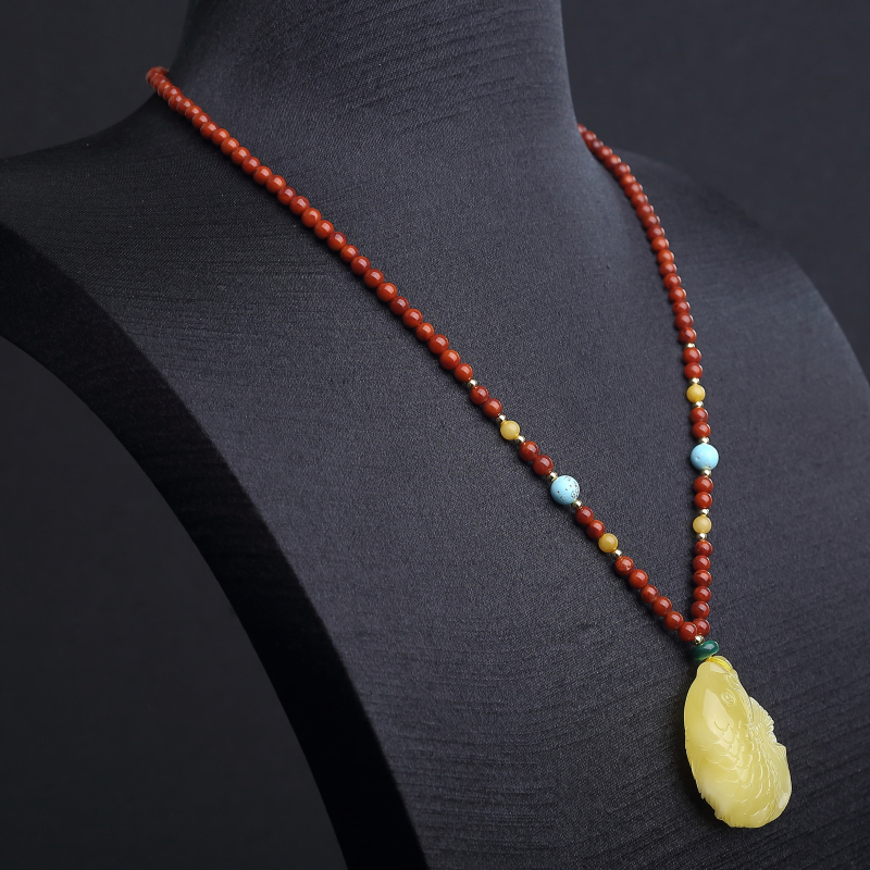 天然鸡油黄蜜蜡鲤鱼项链-红掌柜