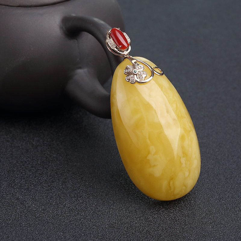 天然鸡油黄蜜蜡随形吊坠-红掌柜