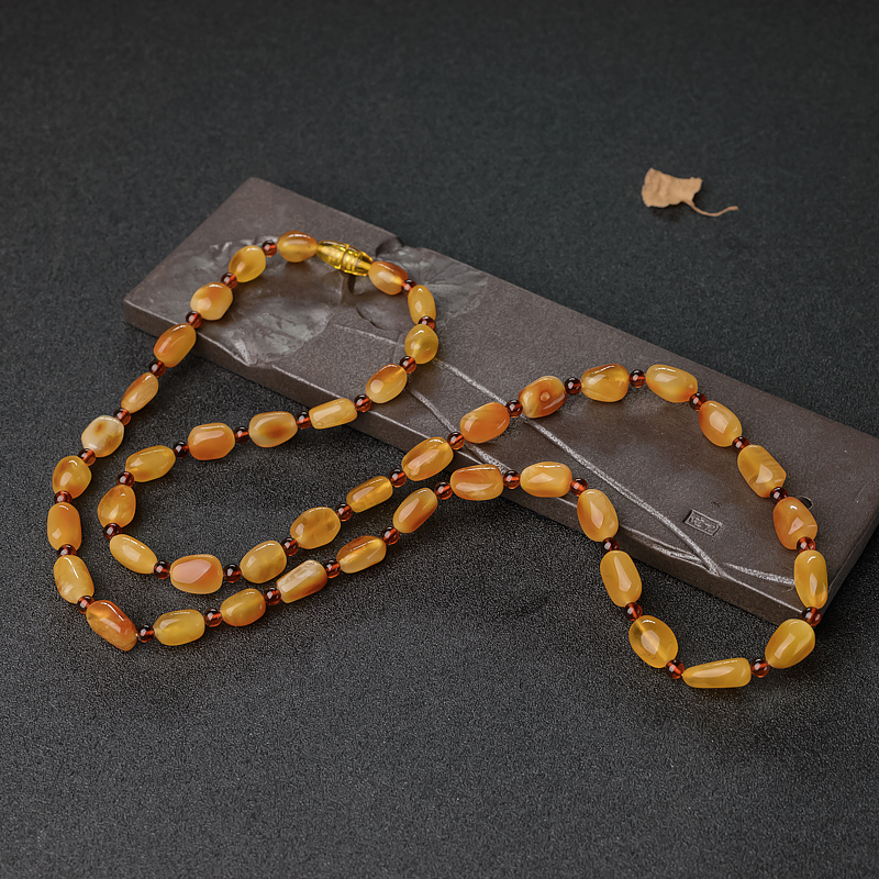 波罗的海俏色蜜蜡随形项链-红掌柜