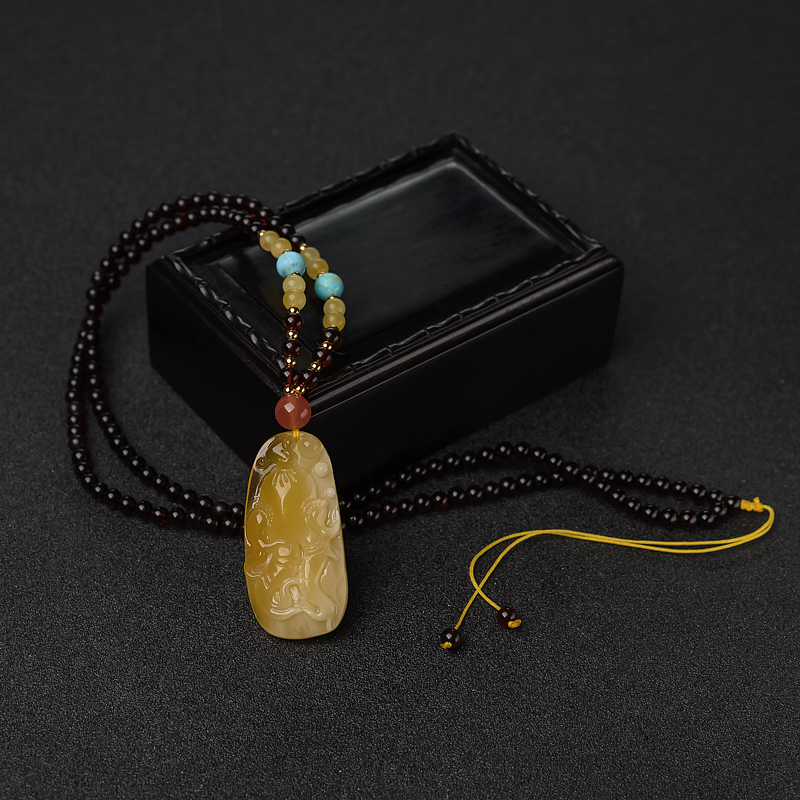 白花蜜蜡人生如意吊坠-红掌柜