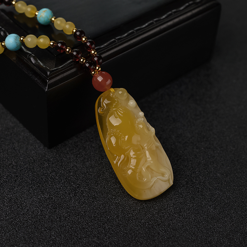 白花蜜人生如意吊坠-红掌柜