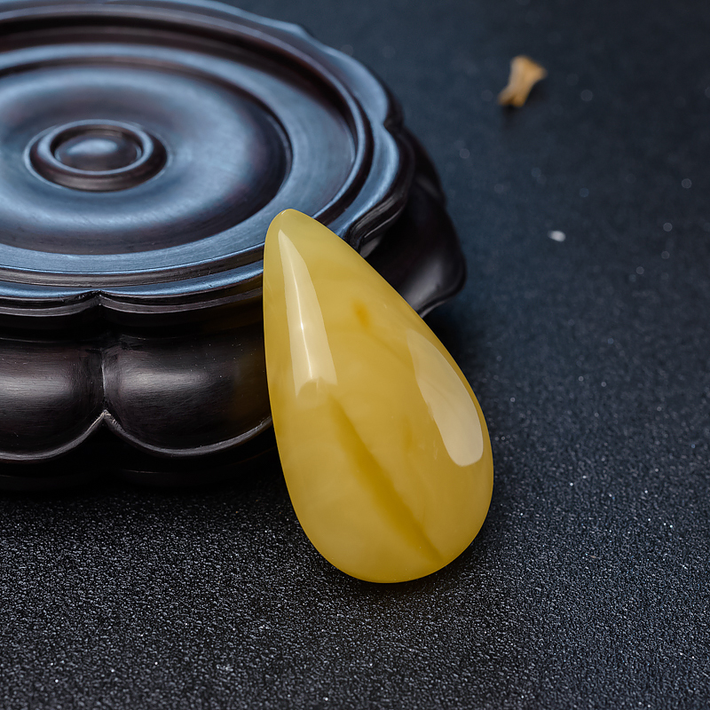 波罗的海鸡油黄蜜蜡随形吊坠-红掌柜