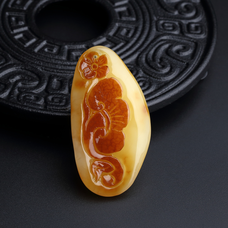 满蜜灵兔吉瑞吊坠-红掌柜