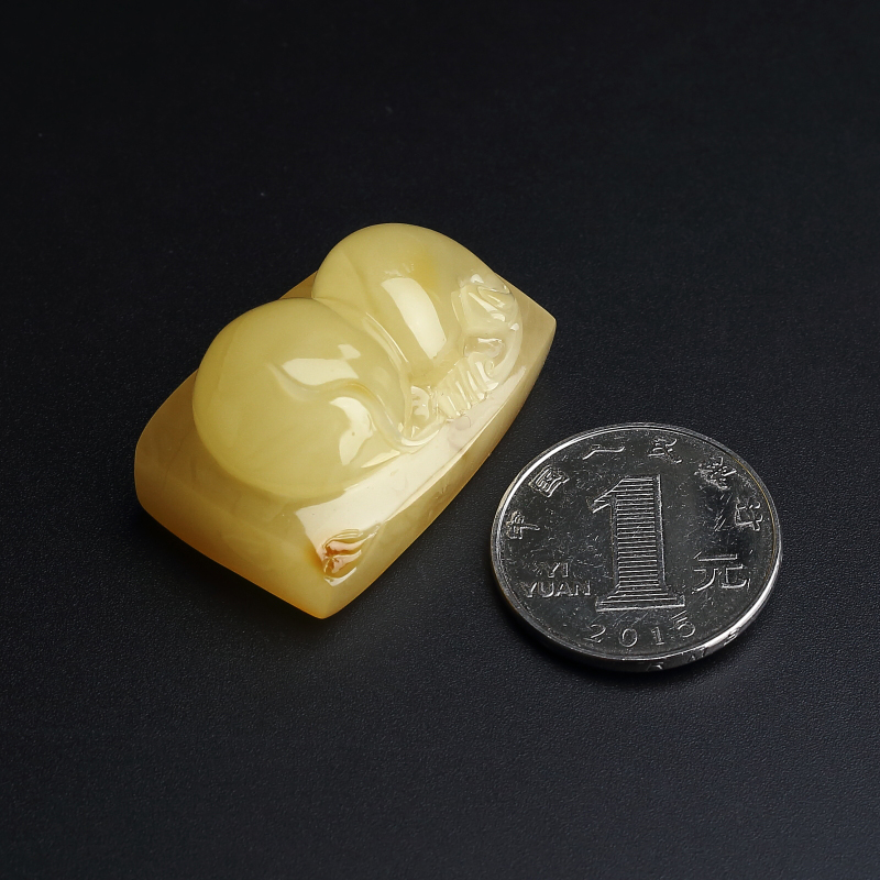 波罗的海蜜蜡吊坠-红掌柜