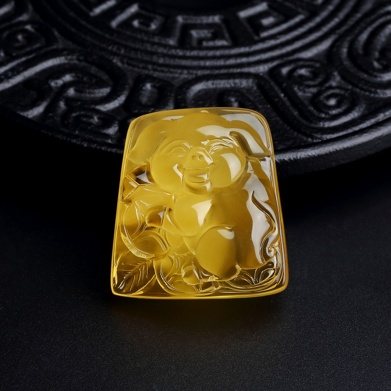 鸡油黄金包蜜猪吊坠-红掌柜