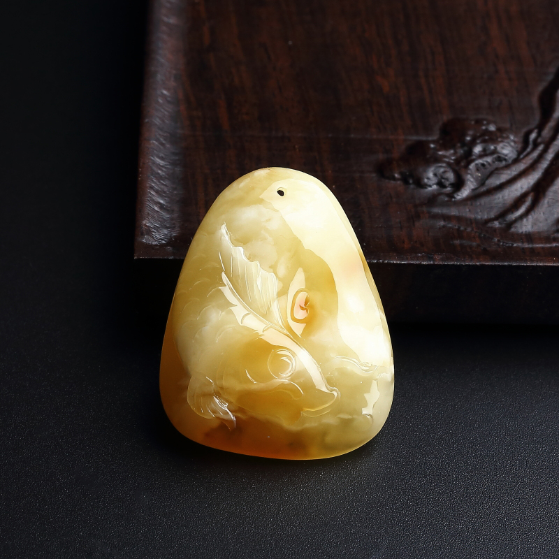 波罗的海天然黄白蜜蜜蜡鲤鱼吊坠-红掌柜
