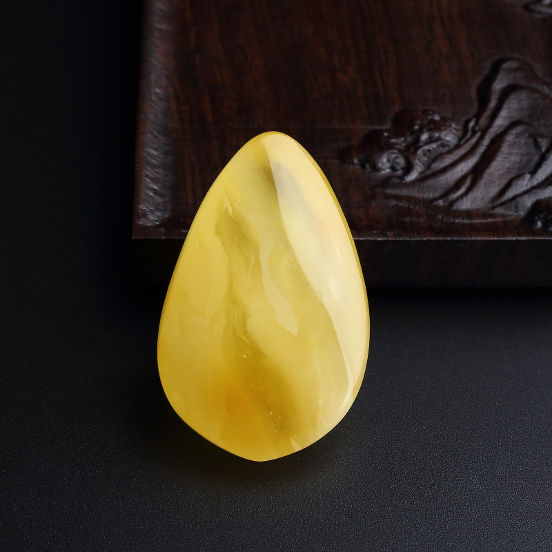 波罗的海天然鸡油黄蜜蜡随形吊坠-红掌柜