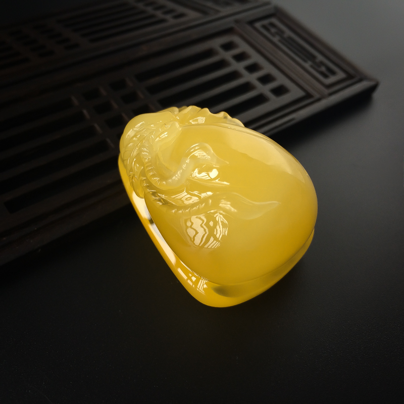 鸡油黄蜜蜡钱袋-红掌柜